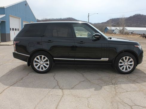 Used 2015 Land Rover Range Rover HSE image 4