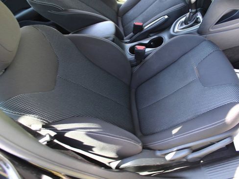 Used 2015 Dodge Dart SXT FWD image 40