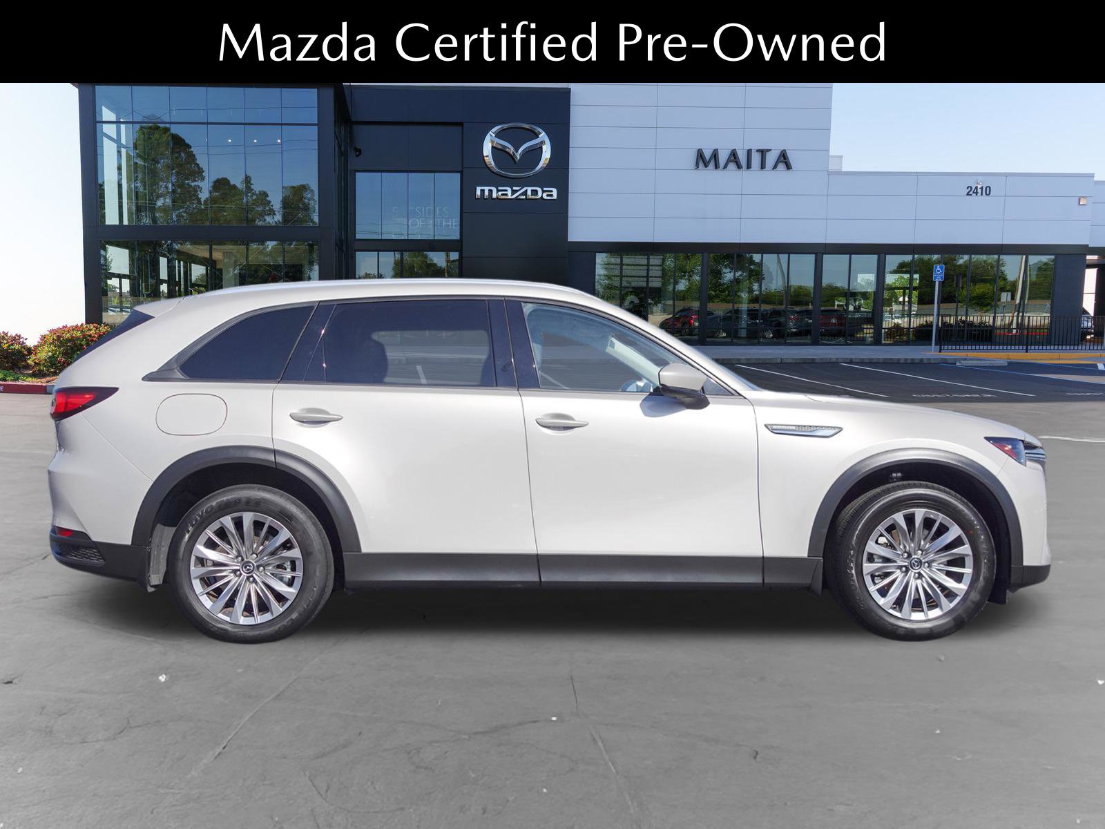 Used 2024 MAZDA CX-90 Plug-In Hybrid w/ Preferred AWD/4WD image 2