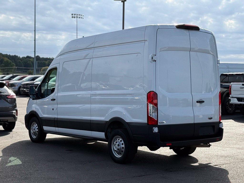 Used 2022 Ford Transit 250 148 High Roof AWD image 40