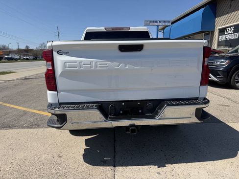 Used 2021 Chevrolet Silverado 1500 LT w/ Safety Package II AWD/4WD image 32