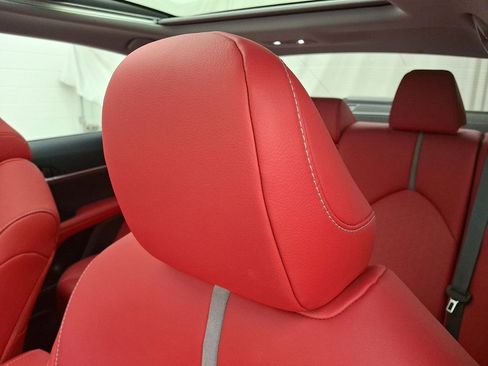 Certified 2019 Toyota Camry XSE image 21