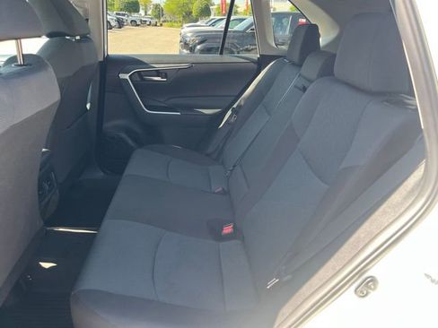 Certified 2025 Toyota RAV4 XLE FWD image 17