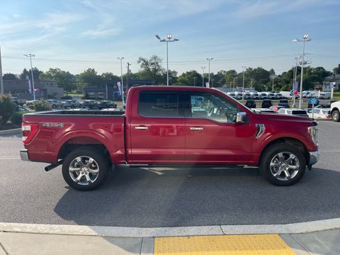 Used 2021 Ford F150 Lariat w/ Equipment Group 502A High AWD/4WD image 6