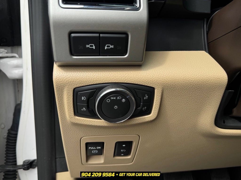 Used 2019 Ford F150 Lariat AWD/4WD image 17