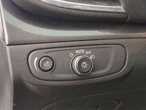 Certified 2019 Buick Encore Preferred image 17