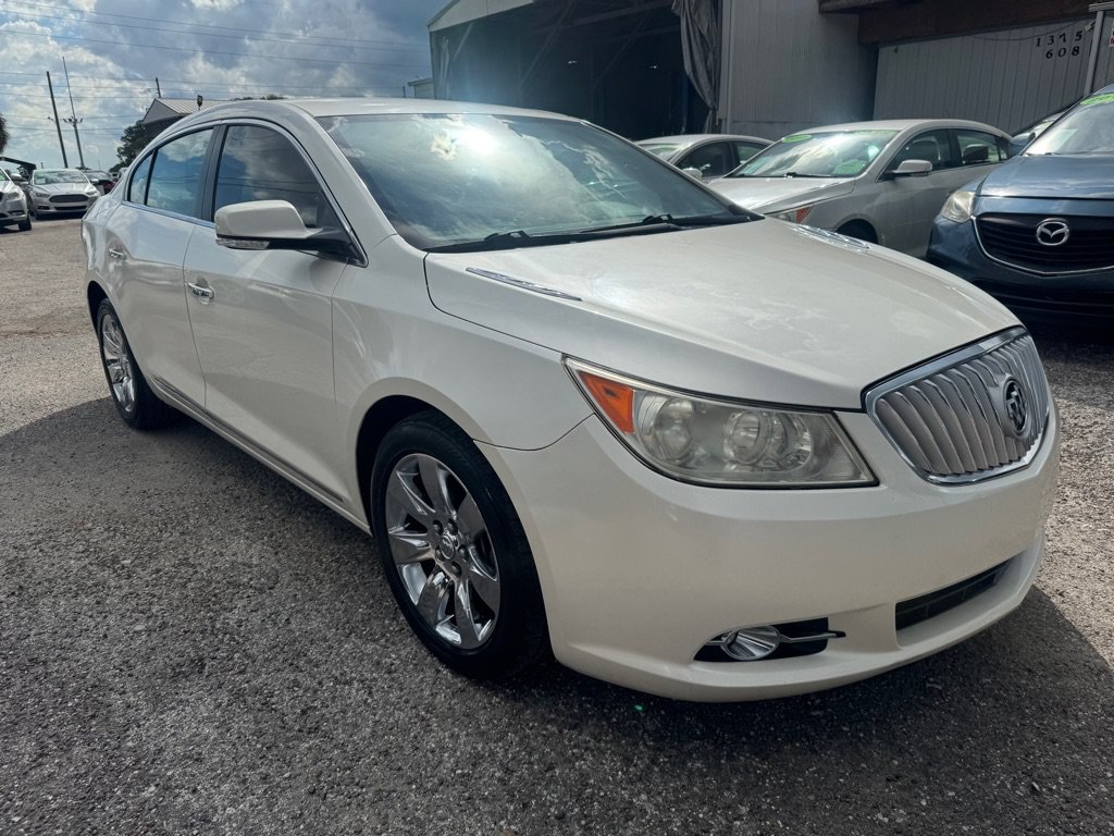 Used 2013 Buick LaCrosse Leather FWD image 2