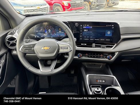 New 2026 Chevrolet Equinox LT w/ Convenience Package II image 14