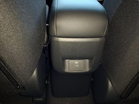 New 2025 Nissan Versa SV w/ Trunk Package image 24