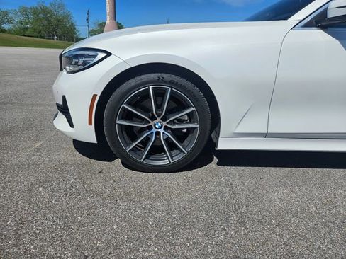 Used 2019 BMW 330i Sedan w/ Convenience Package image 28