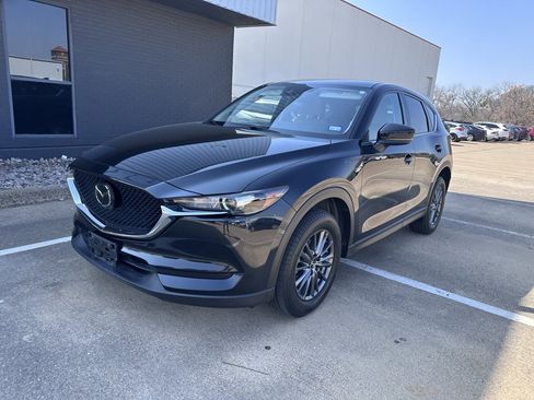Used 2019 MAZDA CX-5 Touring image 2