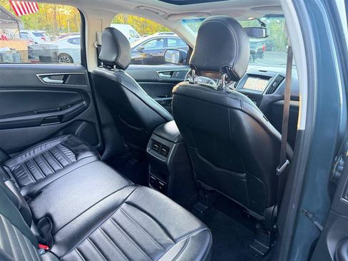Used 2016 Ford Edge SEL w/ Equipment Group 201A AWD/4WD image 19
