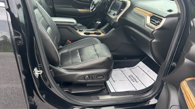 Certified 2019 GMC Acadia Denali w/ Technology Package AWD/4WD image 36