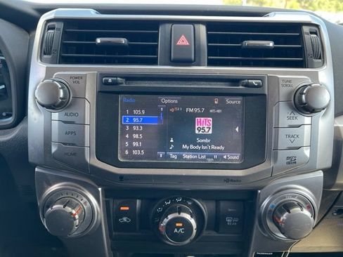 Used 2015 Toyota 4Runner SR5 AWD/4WD image 10