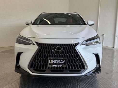 Certified 2025 Lexus NX 350 AWD w/ Accessory Package (2T) image 8