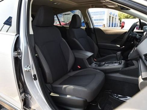 Used 2025 Subaru Crosstrek 2.5i Premium AWD/4WD image 18
