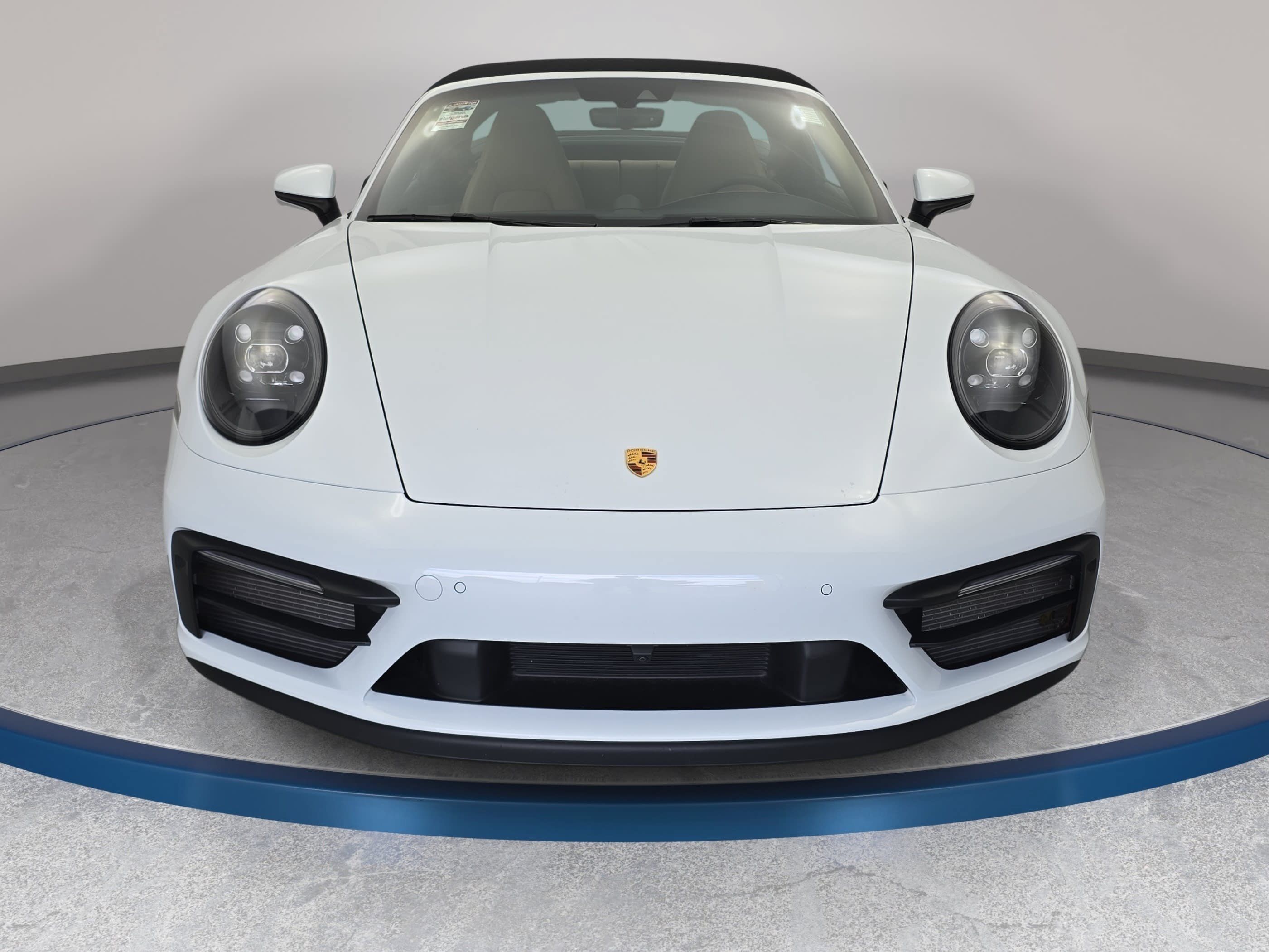 Used 2022 Porsche 911 Targa 4 GTS AWD/4WD image 2