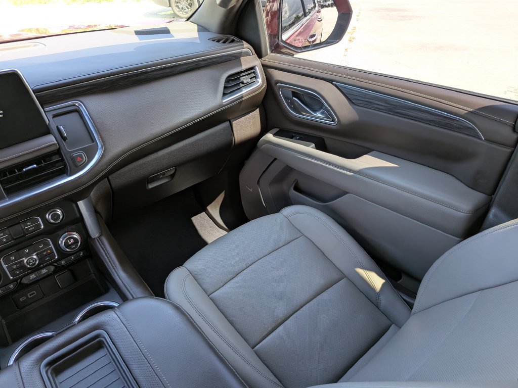 Used 2023 GMC Yukon SLT w/ SLT Premium Package RWD image 19