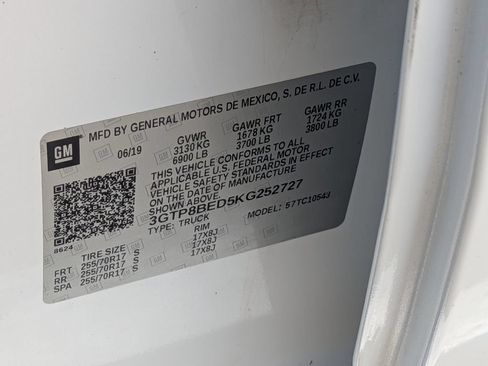 Used 2019 GMC Sierra 1500 SLE w/ SLE Value Package RWD image 25