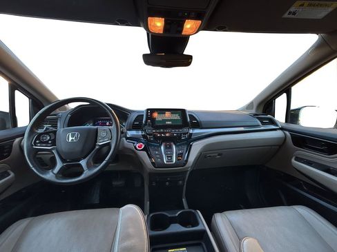 Used 2022 Honda Odyssey Elite image 18