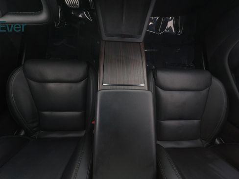Used 2022 Tesla Model S AWD/4WD image 27