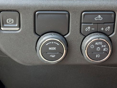 Certified 2023 Chevrolet Silverado 1500 RST image 14