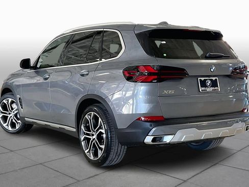 New 2026 BMW X5 xDrive40i w/ Climate Comfort Package image 12