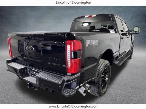 Used 2025 Ford F250 Lariat w/ Black Appearance Package AWD/4WD image 6