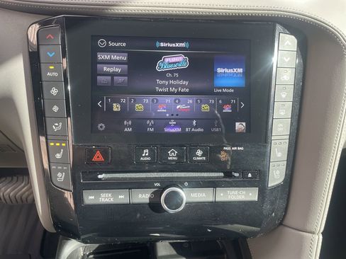 Used 2024 INFINITI QX50 Sensory image 20