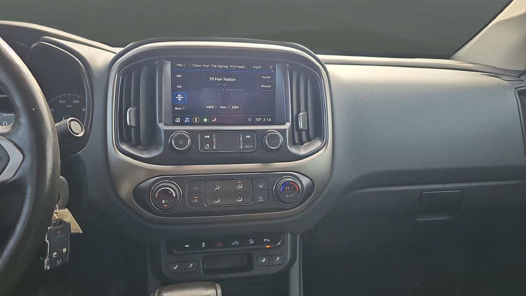 Used 2021 Chevrolet Colorado Z71 AWD/4WD image 14