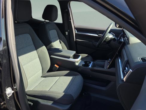 Used 2025 GMC Terrain Elevation image 15