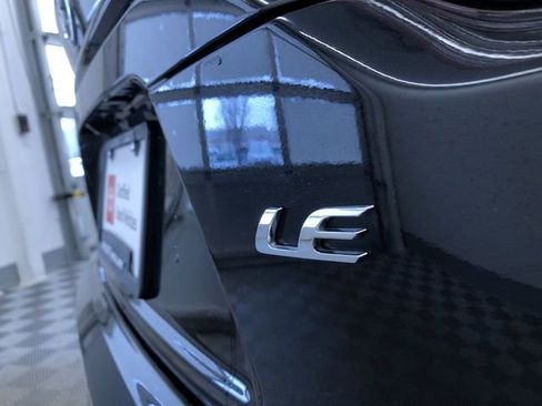 Certified 2025 Toyota Corolla LE image 15