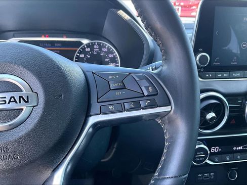 Used 2020 Nissan Sentra SV FWD image 25