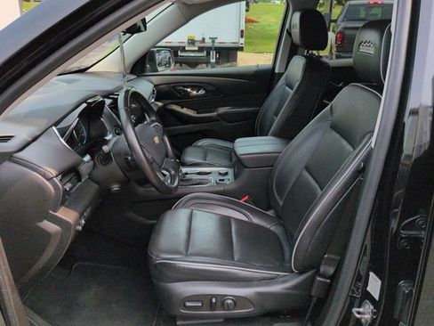 Used 2021 Chevrolet Traverse High Country AWD/4WD image 22
