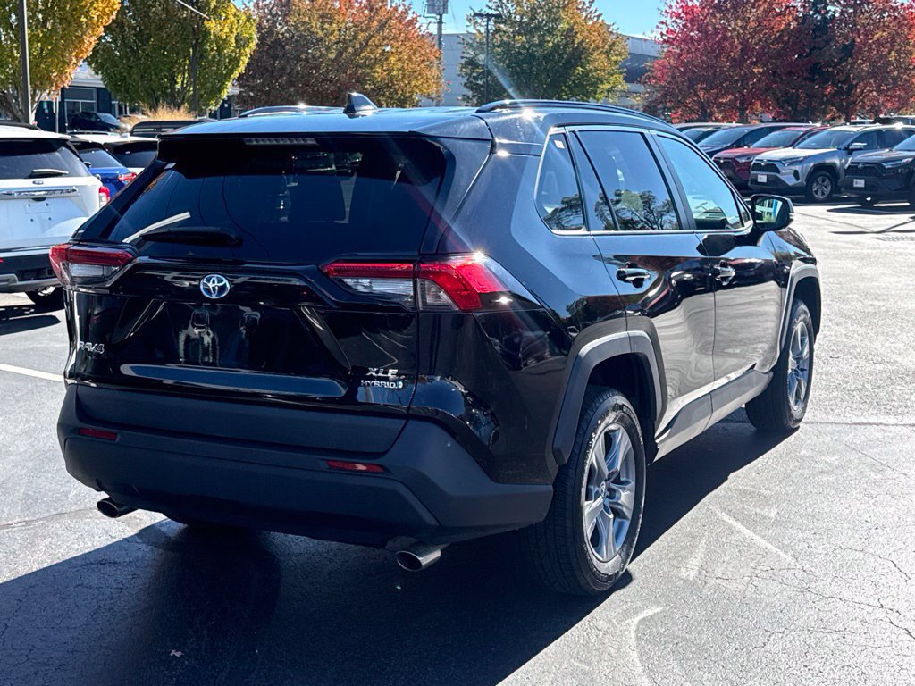 Certified 2022 Toyota RAV4 XLE w/ Convenience Package AWD/4WD image 7