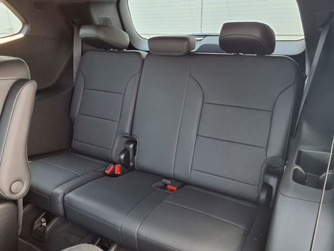 New 2025 Buick Enclave Preferred w/ Power Package image 8