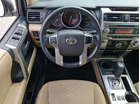 Used 2010 Toyota 4Runner SR5 image 11