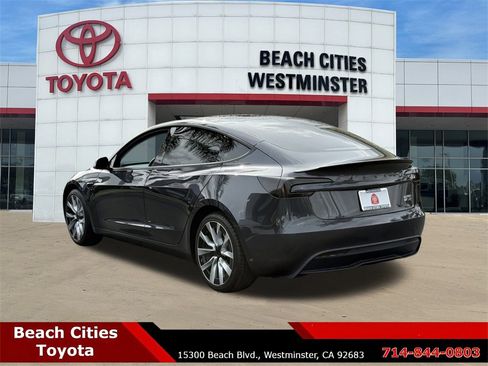 Used 2025 Tesla Model 3 Long Range image 8