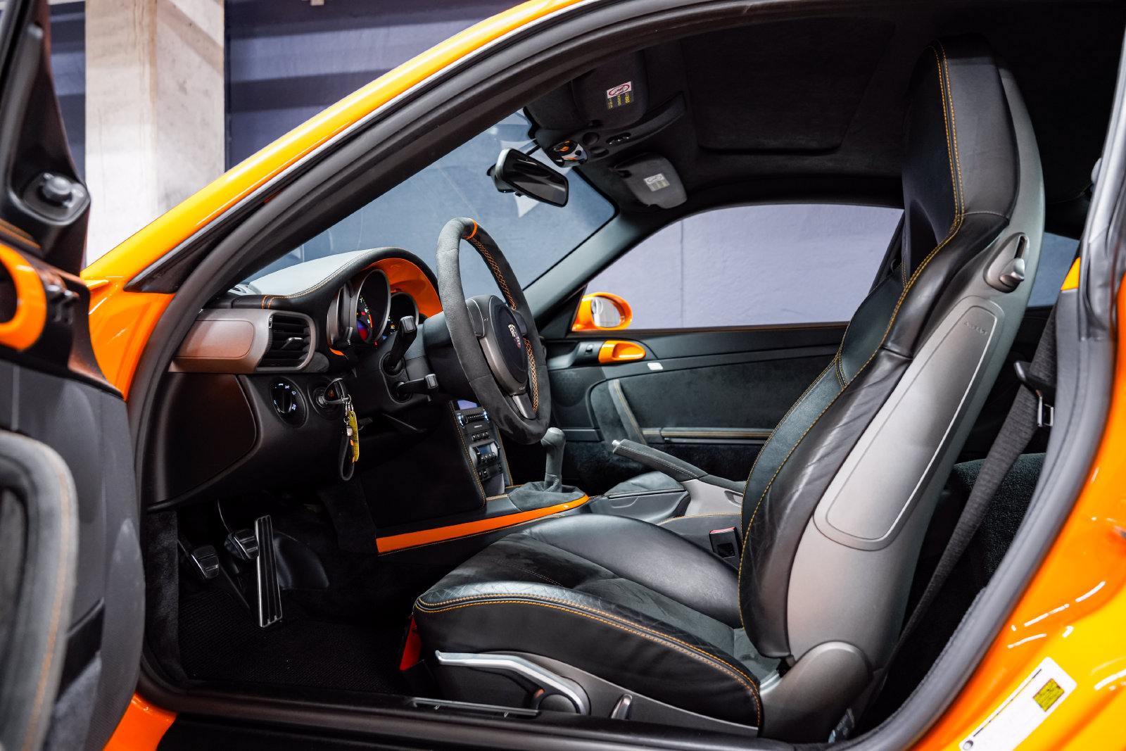 Used 2008 Porsche 911 GT3 RWD image 21
