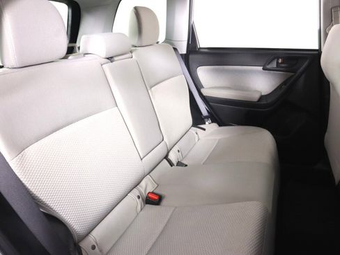 Used 2018 Subaru Forester 2.5i Premium image 34