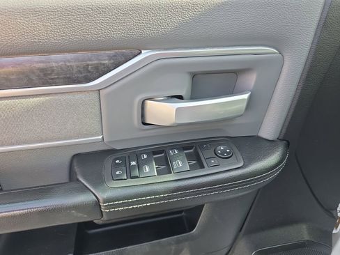 Used 2022 RAM 2500 Lone Star image 11