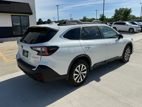 Used 2020 Subaru Outback Premium AWD/4WD image 16