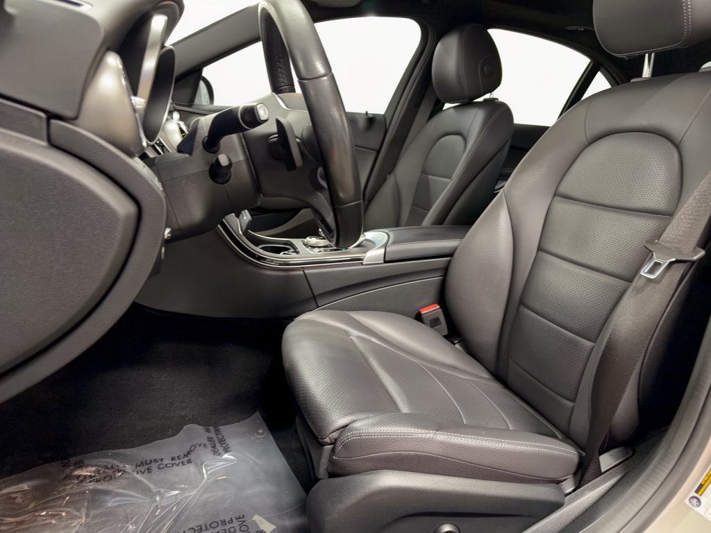 Used 2019 Mercedes-Benz C 300 Sedan image 5