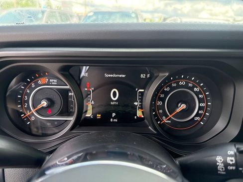 New 2026 Jeep Wrangler Unlimited Sahara AWD/4WD image 11