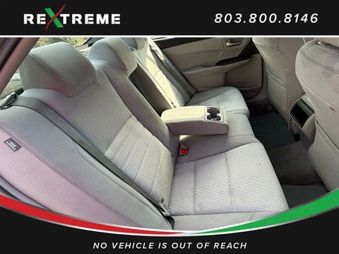 Used 2016 Toyota Camry LE image 17