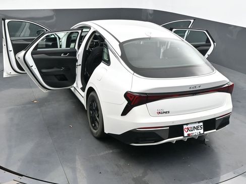 Used 2025 Kia K5 LXS image 81