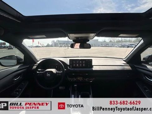 Used 2023 Honda Accord Sport image 10