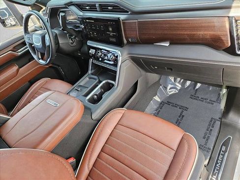 Used 2024 GMC Sierra 3500 Denali Ultimate image 20