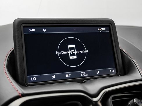 Used 2019 Aston Martin V8 Vantage Coupe RWD image 74