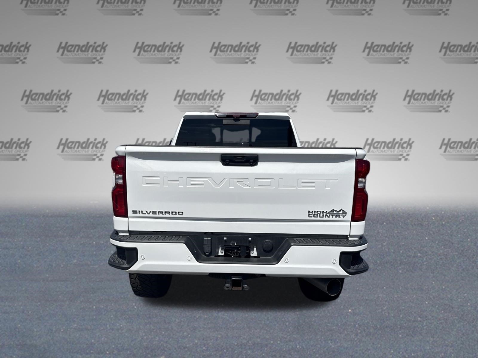 Used 2023 Chevrolet Silverado 2500 High Country w/ Technology Package AWD/4WD image 8